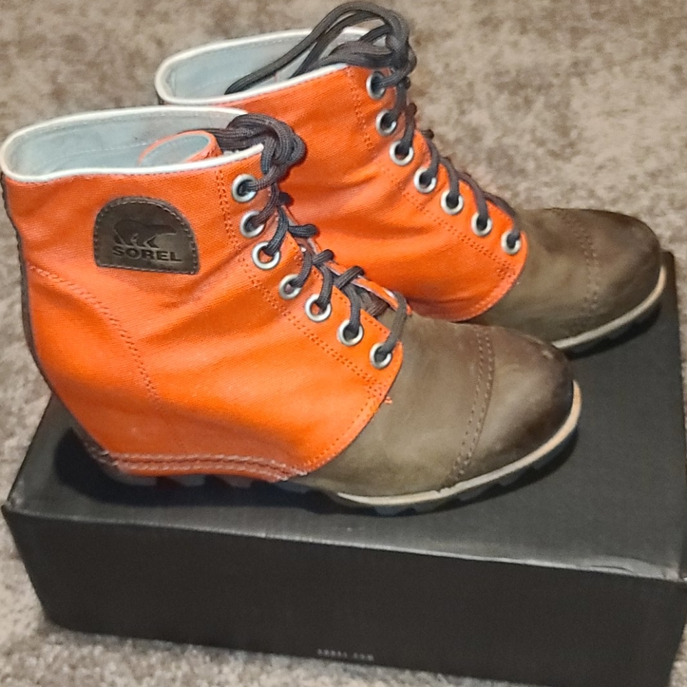 Sorel Lexie Wedge Boots
